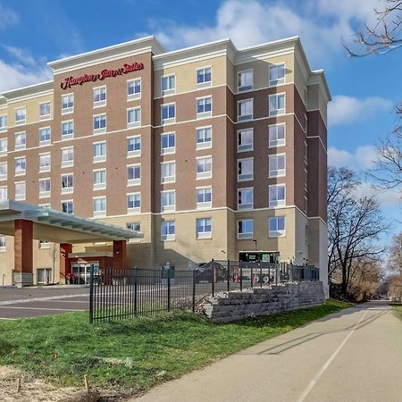 Hampton Inn & Suites Cincinnati Midtown Rookwood Exterior photo